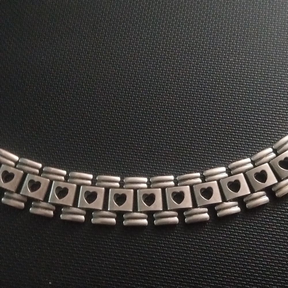 Metal Heart Link Choker Chain Necklace
